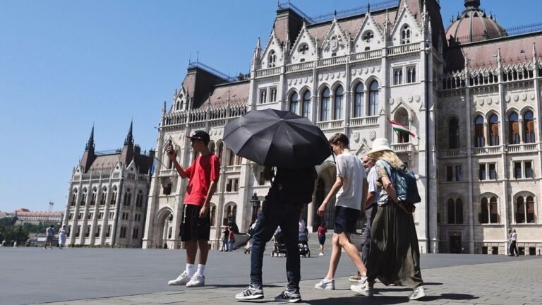 Kettős képet mutat a májusi turizmus