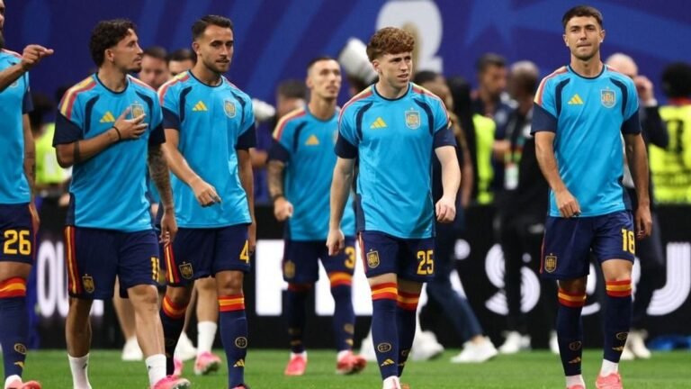 A Liverpool a spanyolok edzőtáborába ment, Barcelona- és Real Madrid-nevelést igazol