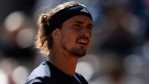 Felzúdultak a teniszrajongók Zverev miatt, Agassi is ellene fordult