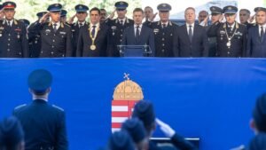 Magyar Péter szerint csak most tanulja az ország, hogy mi a szabadság, a rend, a becsület