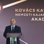 Át kellett helyezni az egyetemi kajak-kenu vb-t a Velencei-tó kiszáradása miatt, pedig Orbánék 51 milliárdért építettek akadémiát a partjára