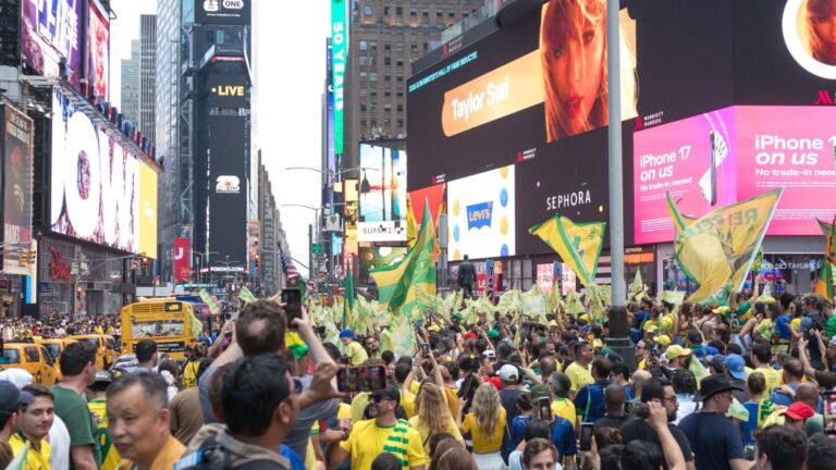 Jönnek a brazilok, négy meccsel belecsapunk a lecsóba – élő hírfolyam a foci-vb harmadik napjáról