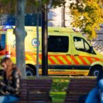 A barátai húzták ki a vízből, majd újraélesztették a strandon elmerült férfit