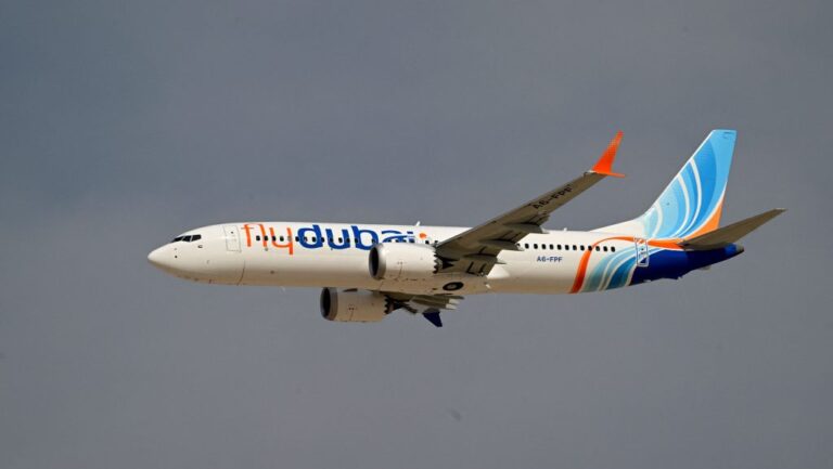 Július végéig törölte a Dubai és Budapest között közlekedő járatait a Flydubai