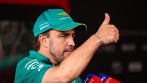 Egy banális hiba miatti büntetés után megvan Alonso idei első pontja