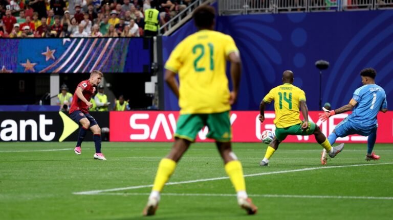 Foci-vb: Csehország-Dél-Afrika 1-0