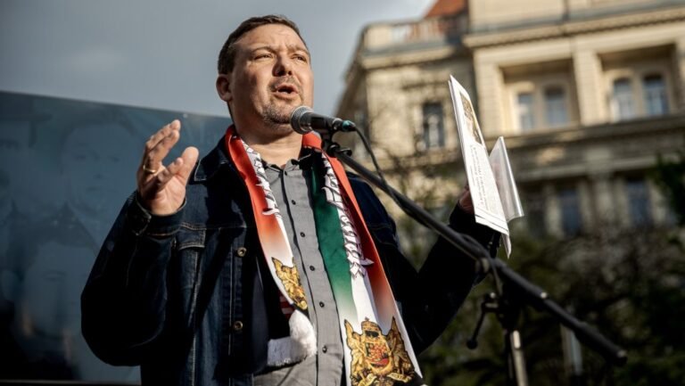 Huth Gergely: Ha Magyar Péter így folytatja, akkor a végén ő fog a hűvösön ülni, nem mi