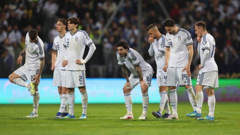 Suttyóság felsőfokon: az olaszok távolmaradásán gúnyolódott a FIFA elnöke