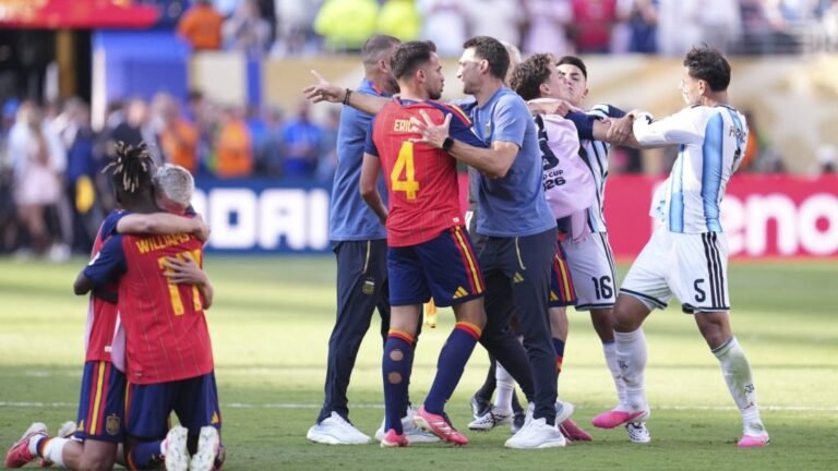 Spanyol kapitány: Elfogadhatatlan és tűrhetetlen volt az argentinok viselkedése