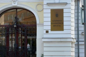 Azt kérik a szakmai szervezetek a KSH-tól, hogy részletesen tárják fel a hibás jövedelmi statisztikák keletkezési körülményeit