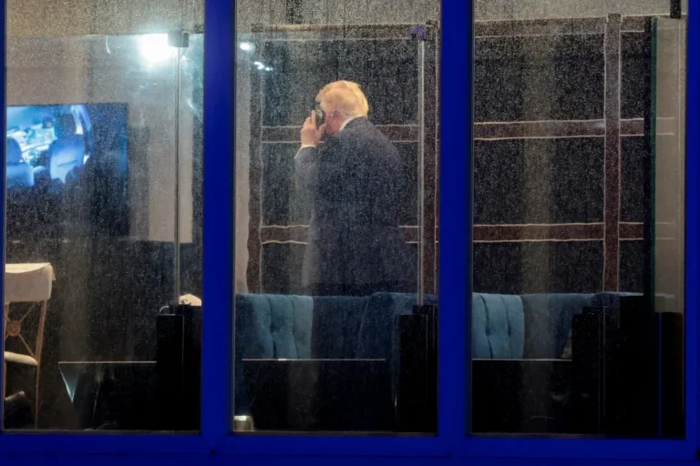 Putyin és Zelenszkij is felhívta Trumpot a július 4-e alkalmából