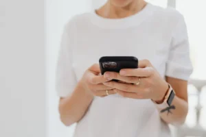 Ragaszkodunk a bankszámlaszámhoz: miért nem robban be a fintech módszer?