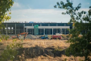 Klímabarát áfa, beépítési korlát, kötelező céges átállás – így készítenék fel az országot a klímaváltozásra a civilek