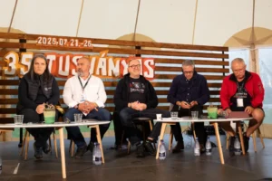 A kormányváltás után változik Tusványos is: az egyik alapító szerint nem szabad a Fidesz érdekeit szolgálniuk