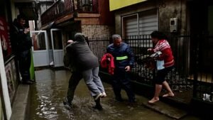 Chile felméri a Pencót elárasztó vihardagály okozta károkat