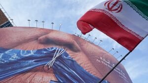 Intenzív légicsapásokkal folytatódott az ismét fellángolt harc Irán és az Egyesült Államok között