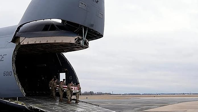 Két amerikai katona meghalt egy iráni támadásban Jordániában