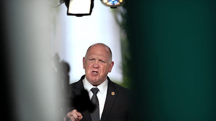 Trump határcárának fogalma sincs arról, hogy merre vannak a lövöldözős ügynökök