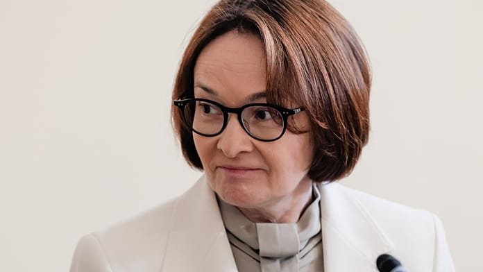 Az orosz jegybank nullára vágta a GDP-növekedési előrejelzést, gyorsuló inflációt vár