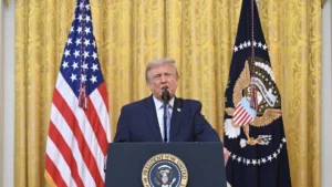Kínát vádolja Trump