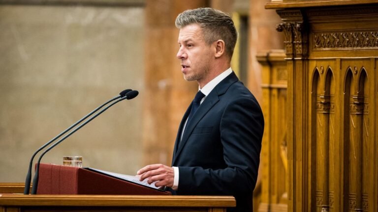 A vakítás neobolsevik módszertana