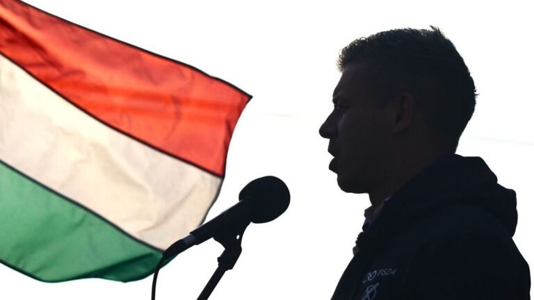 Magyar Péter a mentelmi jogról és a „sarzsiról”
