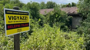 Vitézy embere szerint haladéktalanul neki kell látni a bontásnak a Tatai úti horrortelepen, a Főváros vezetése hallgat
