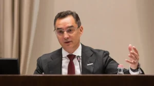 Fordulat Debrecenben: Papp László távozásra szólította fel a Semcorpot