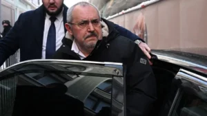 Lenin vagy Navalnij útja: szerinte ez a két lehetősége maradt az utolsó háborúellenes orosz politikusnak