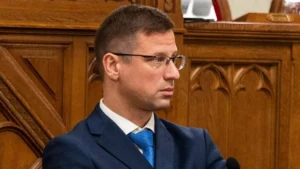 „Ez a demokratikus jogállam végét jelenti” – megszólalt Gulyás Gergely