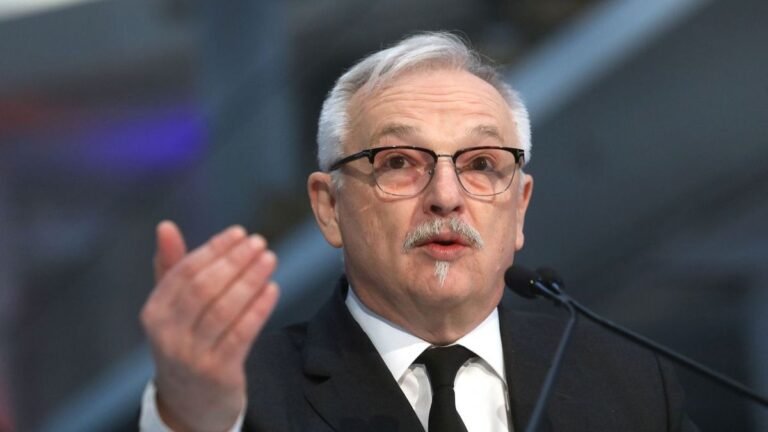 Zsákmány lehet a Mol, erről szólhat a hétfőn megjelent „üzenet”