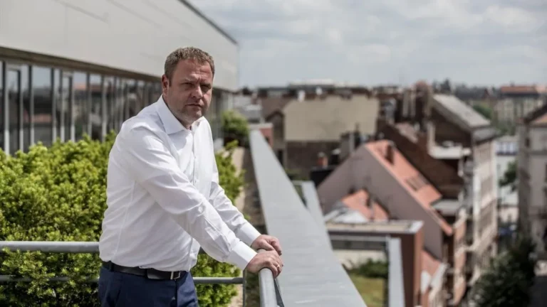 Bejelentést tett Kapitány István: Guller Zoltánt visszahívták tisztségéből