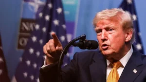 Történelmi megállapodást kötött Trump, a szakértők viszont komoly veszélyeket látnak