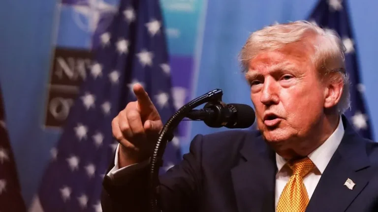 Történelmi megállapodást kötött Trump, a szakértők viszont komoly veszélyeket látnak