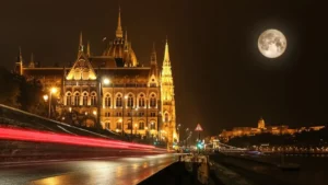 Energiatakarékossága készül Budapest: Karácsony Gergely bejelentést tett