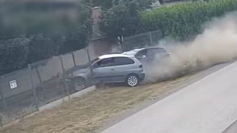 Akciófilmbe illő autós üldözés volt Valkó és Dány között + videó