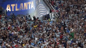 „Messi legenda, az Isten feltámadt” – így reagált a világsajtó Argentína továbbjutására
