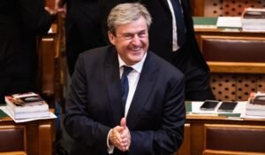 Kapitány István: Megszűnik egy jogköröm