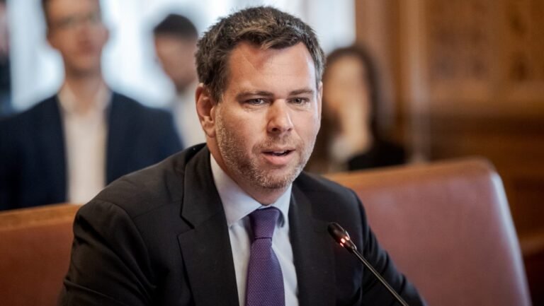 Vitézy Dávid: Lázár János nem egyszerűen tévedett