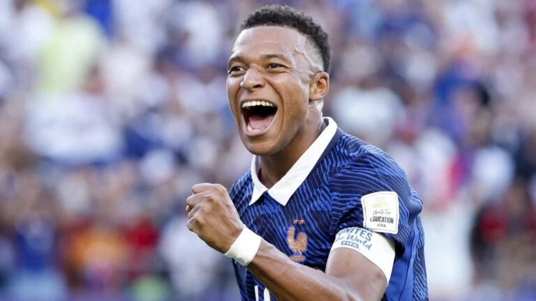 Kylian Mbappé történelmi tempóban rugdossa a gólokat a világbajnokságon