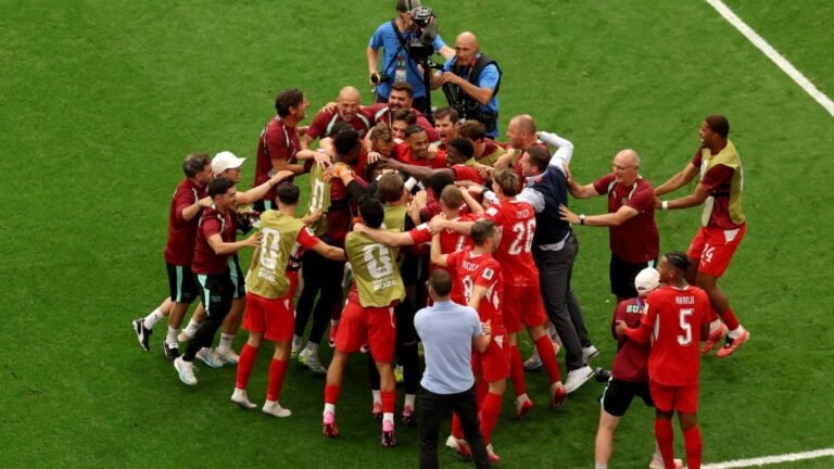 Nézőkínzó meccsel zárult a vb-nyolcaddöntő, büntetőkkel dőlt el, kivel játszanak Messiék a következő körben