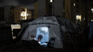 Mindent elvesztettek: ideiglenes otthonokat ígér a venezuelai kormány