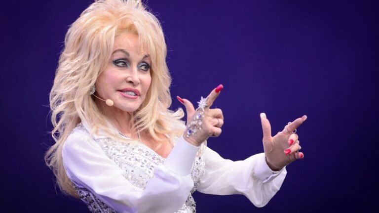 Meghalt Dolly Parton