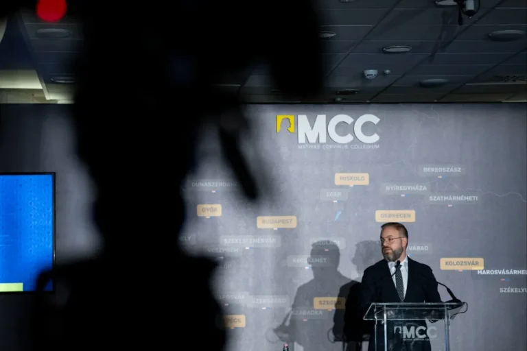 A Nemzeti Tehetség Központ veszi át a Mathias Corvinus Collegium Alapítvány oktatással és művelődéssel kapcsolatos közfeladatait