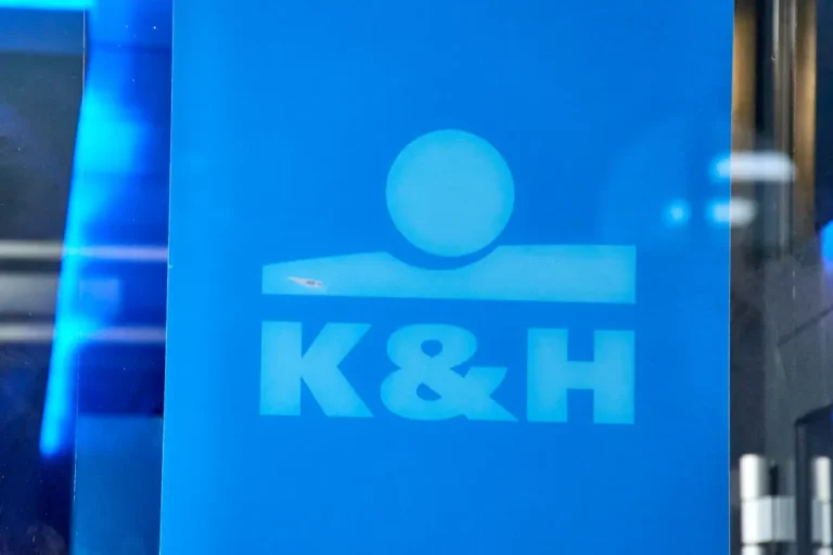 A K&H kutatása szerint átlagosan 977 ezer forint megtakarítása van azoknak a magyar huszonéveseknek, akik félretesznek