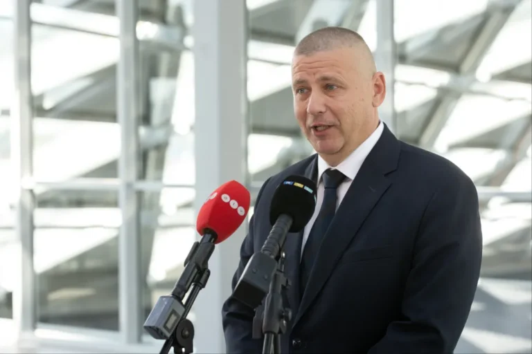 Hamar lecserélték Ruszin-Szendi Romulusz kabinetfőnökét