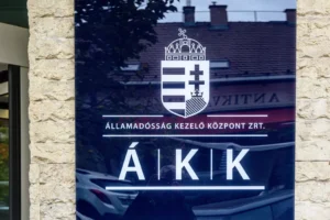 Ráncba szedték az állami cégek igazgatósági és felügyelőbizottságaiban járó díjazásokat