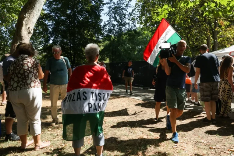 Stand by üzemmódban, elengedett kézzel is feltalálták magukat a Tisza Szigetek