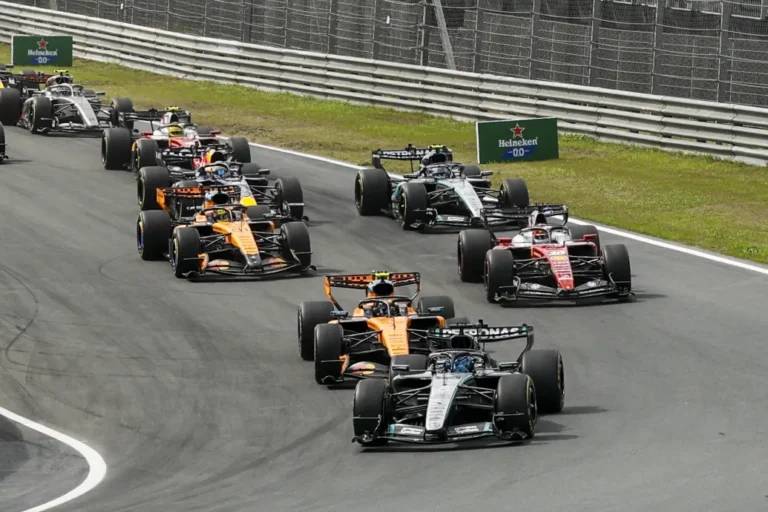 Russell nyerte a holland sprintfutamot