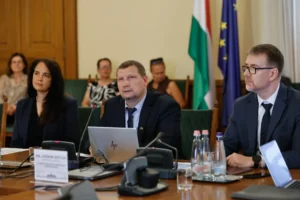 Ősszel lecserélik a HUN-REN teljes vezetését, a kutatóhálózat visszakerül az MTA alá